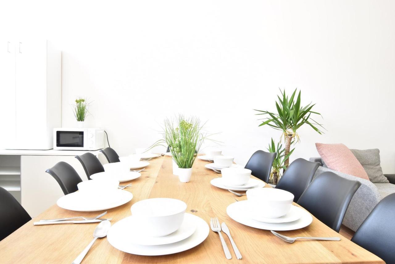 אינסברוק Riesiges Zentrales Apartment Mit Parkplatz מראה חיצוני תמונה