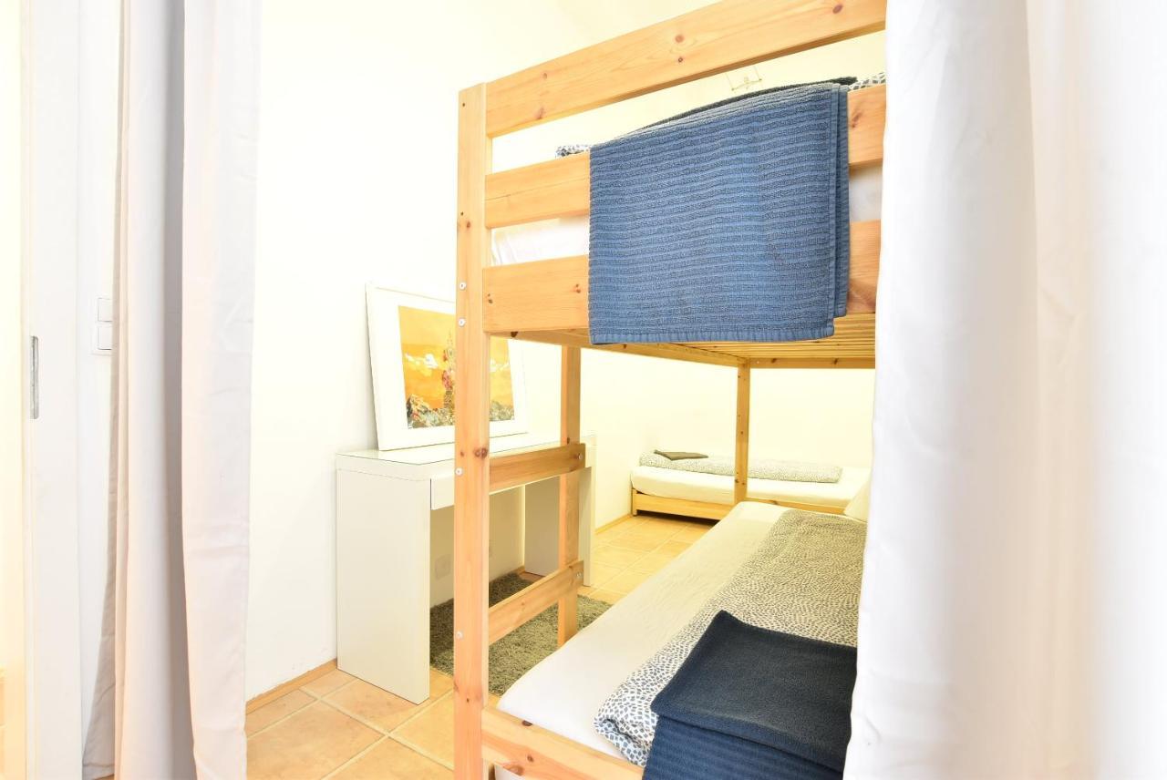 אינסברוק Riesiges Zentrales Apartment Mit Parkplatz מראה חיצוני תמונה