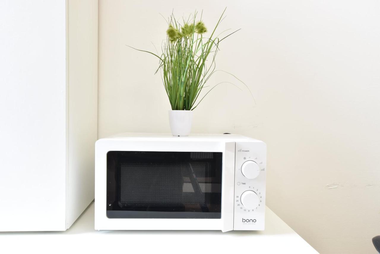אינסברוק Riesiges Zentrales Apartment Mit Parkplatz מראה חיצוני תמונה